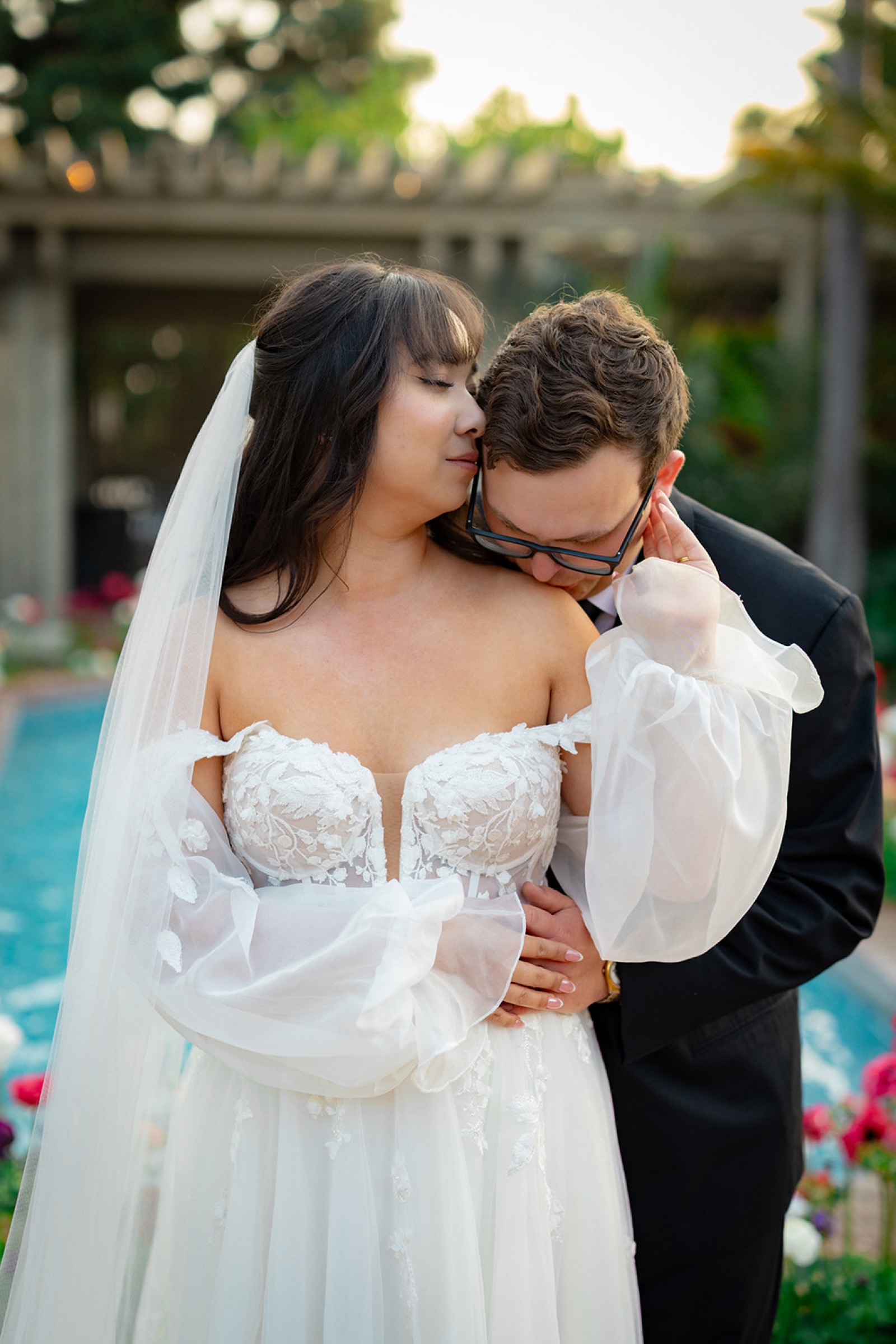 Intimate couple portrait of Janet and Ryan at Sherman Library and Gardens